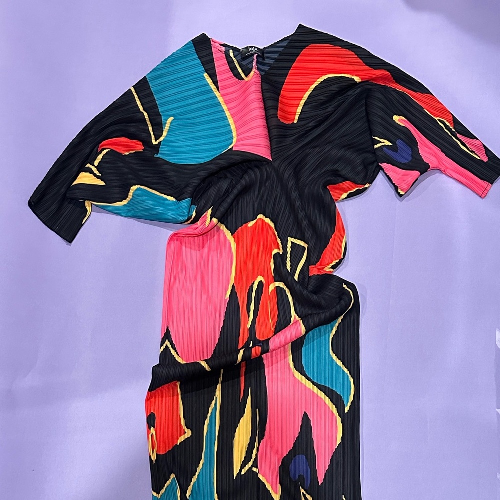 Dressed in LaLa - woman of the hour midi dress